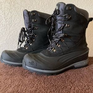 The North Face Black Winter Boots